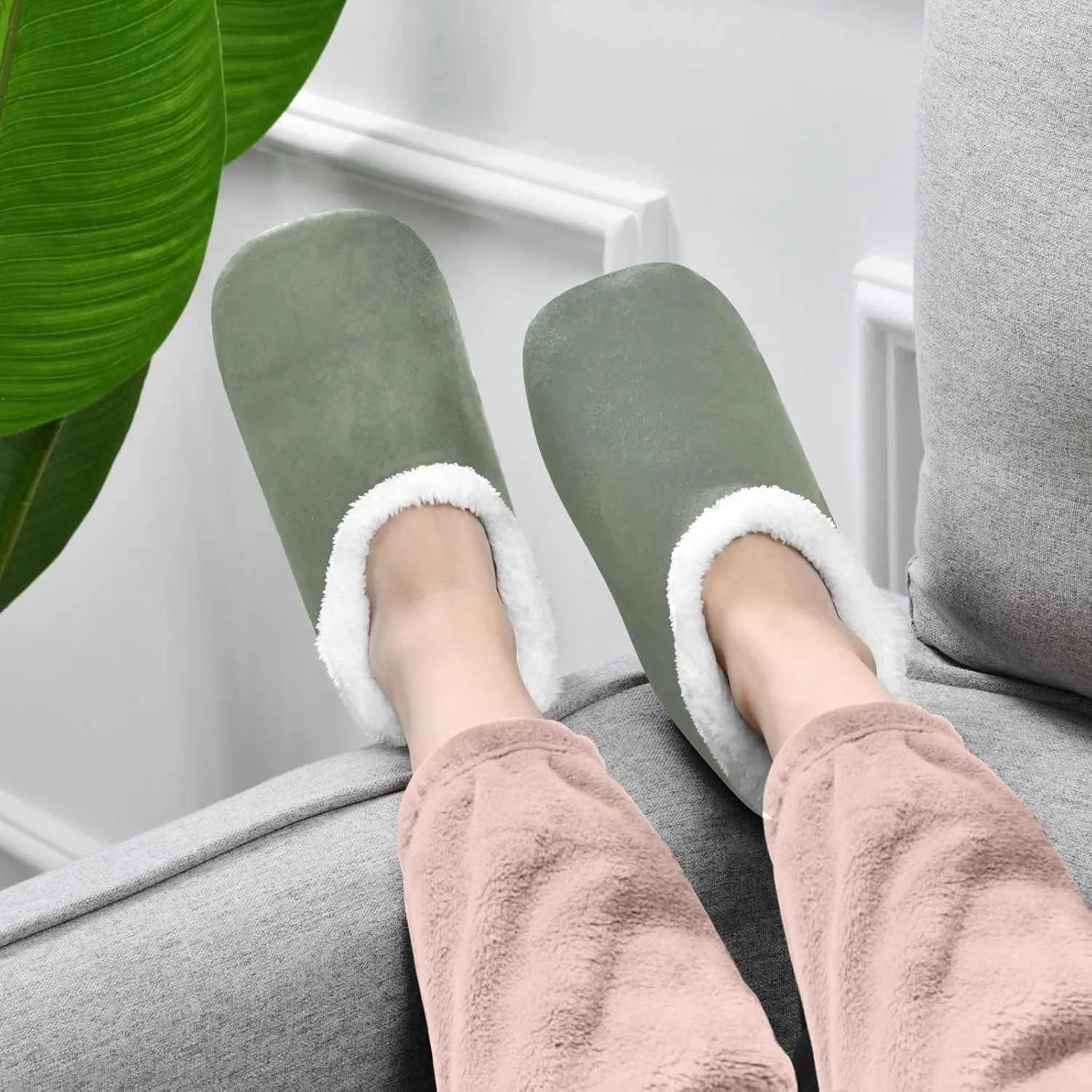 Aqua House Slippers Non-Slip Soft Bedroom Slippers for Men Bedroom