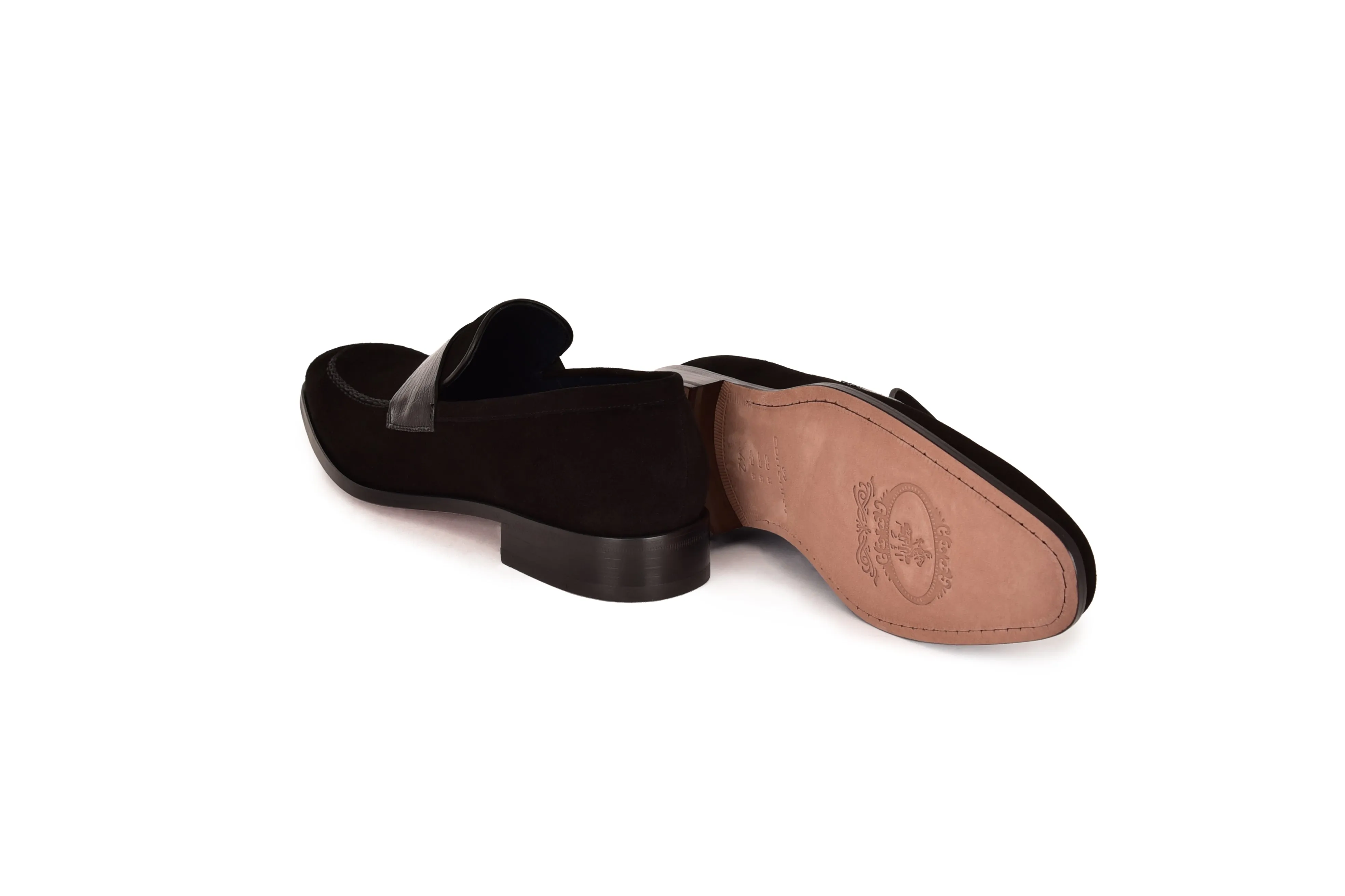 C000211- 7425S Loafer-Black