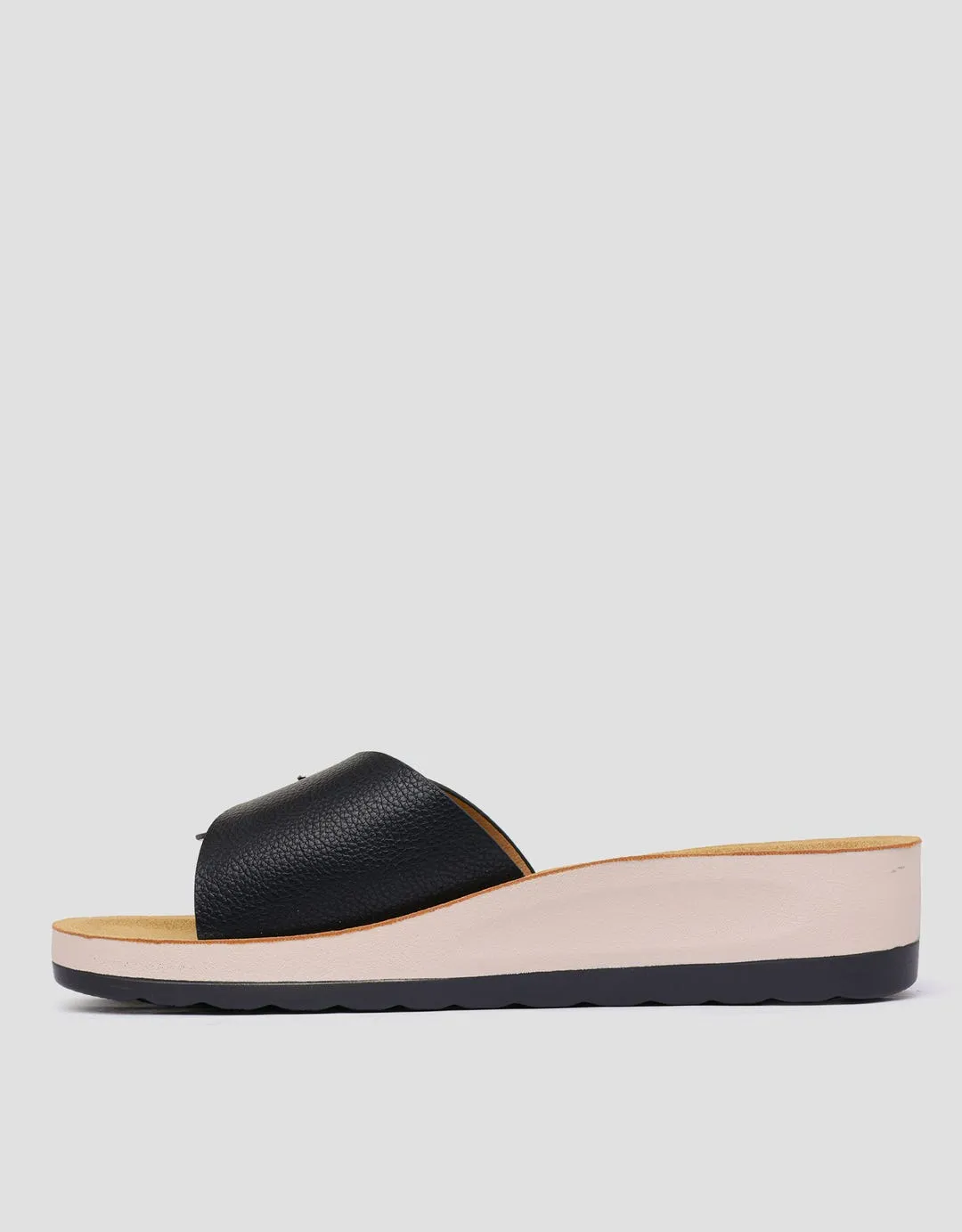 Connexion Simply Sandal Slipper Wanita