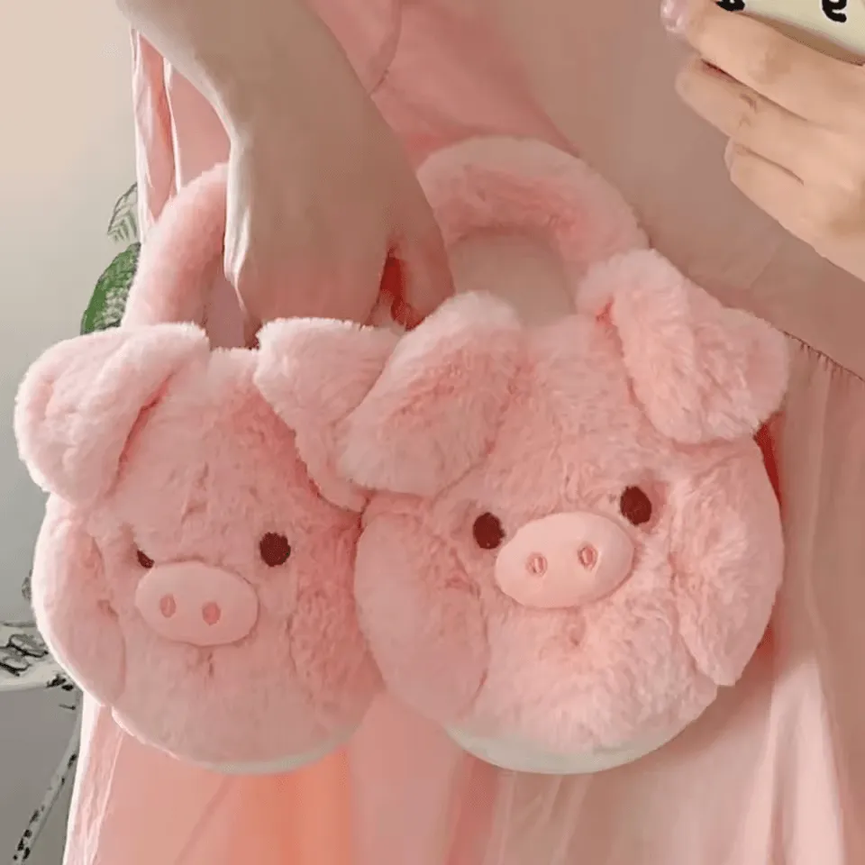 Cute Pig Slippers – Soft & Cozy Plush Indoor House Shoes