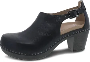 Dansko Sassy Stylish Upfront Closed Toe for Women - Energy-Return Footbed with Added Arch Support - Lightweight PU Outsole for Long-Lasting Wear - Great for All-Seasons Style