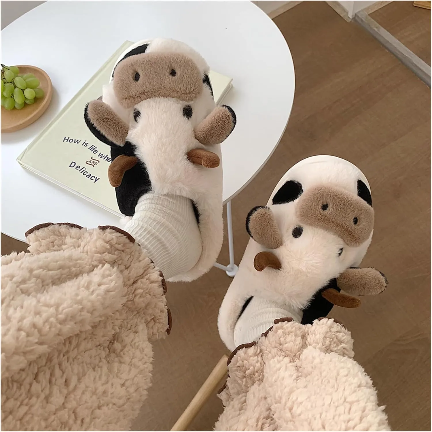 Floerns Women's Cartoon Cow Slippers Cute Cozy Fuzzy Closed Toe Animal House Slippers