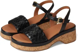 Gentle Souls by Kenneth Cole Women's Dorris Sandal