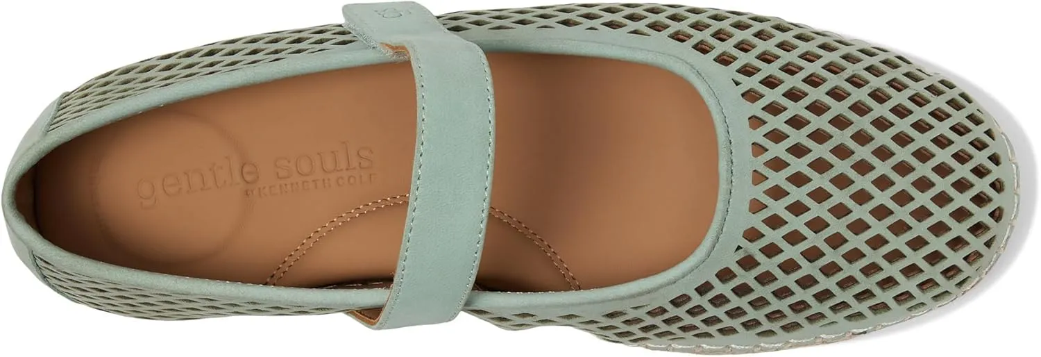 Gentle Souls by Kenneth Cole Women's Sienna Sandal