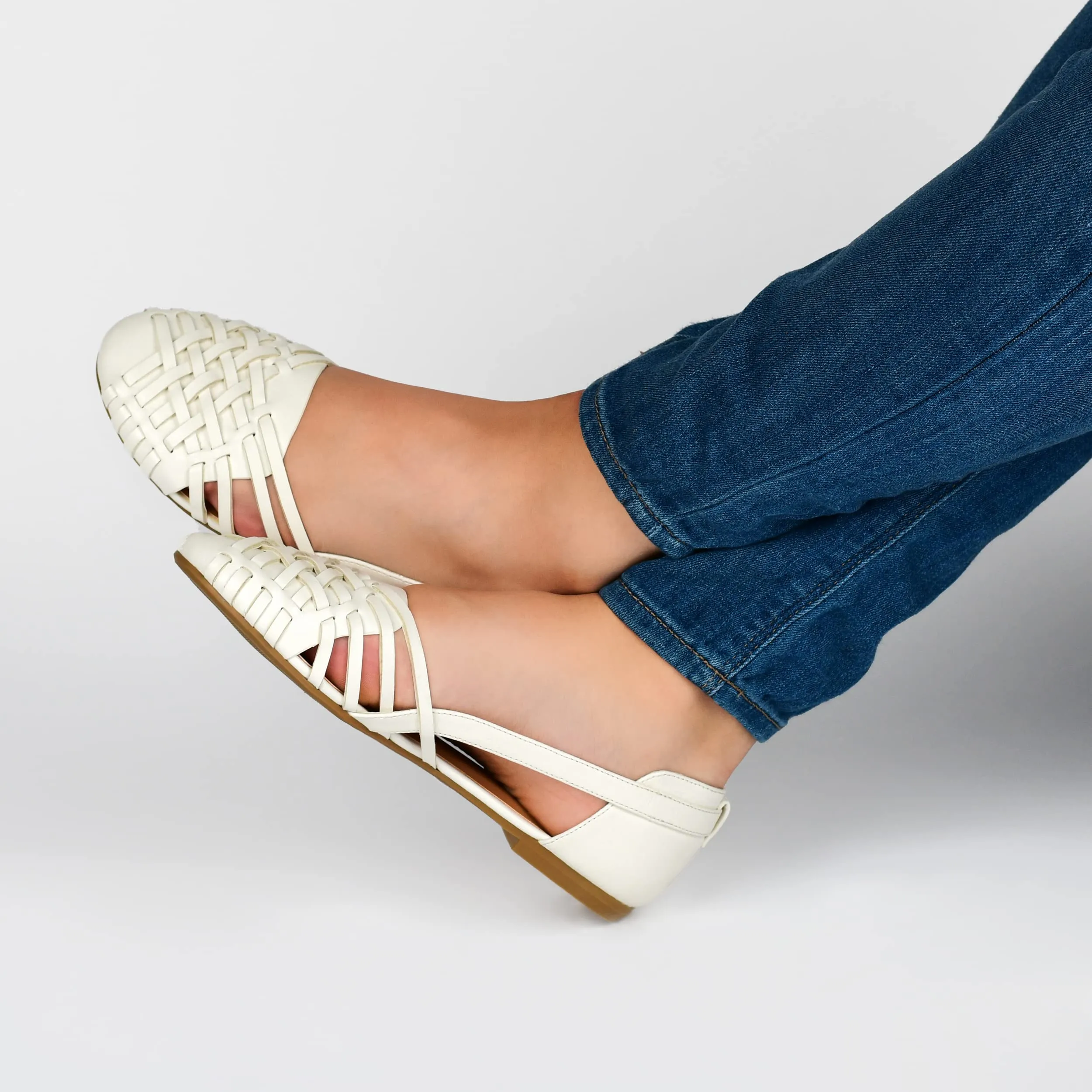 Journee Womens Basket Woven Slip On Sandal Block Heel Caged Closed Round Toe Breathable Ekko Ballet Flat White 8.5 Medium Womens US
