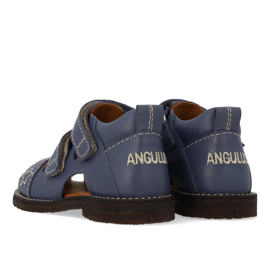 Leather sandal with star embroidery