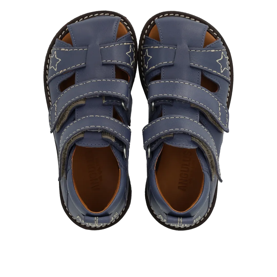 Leather sandal with star embroidery