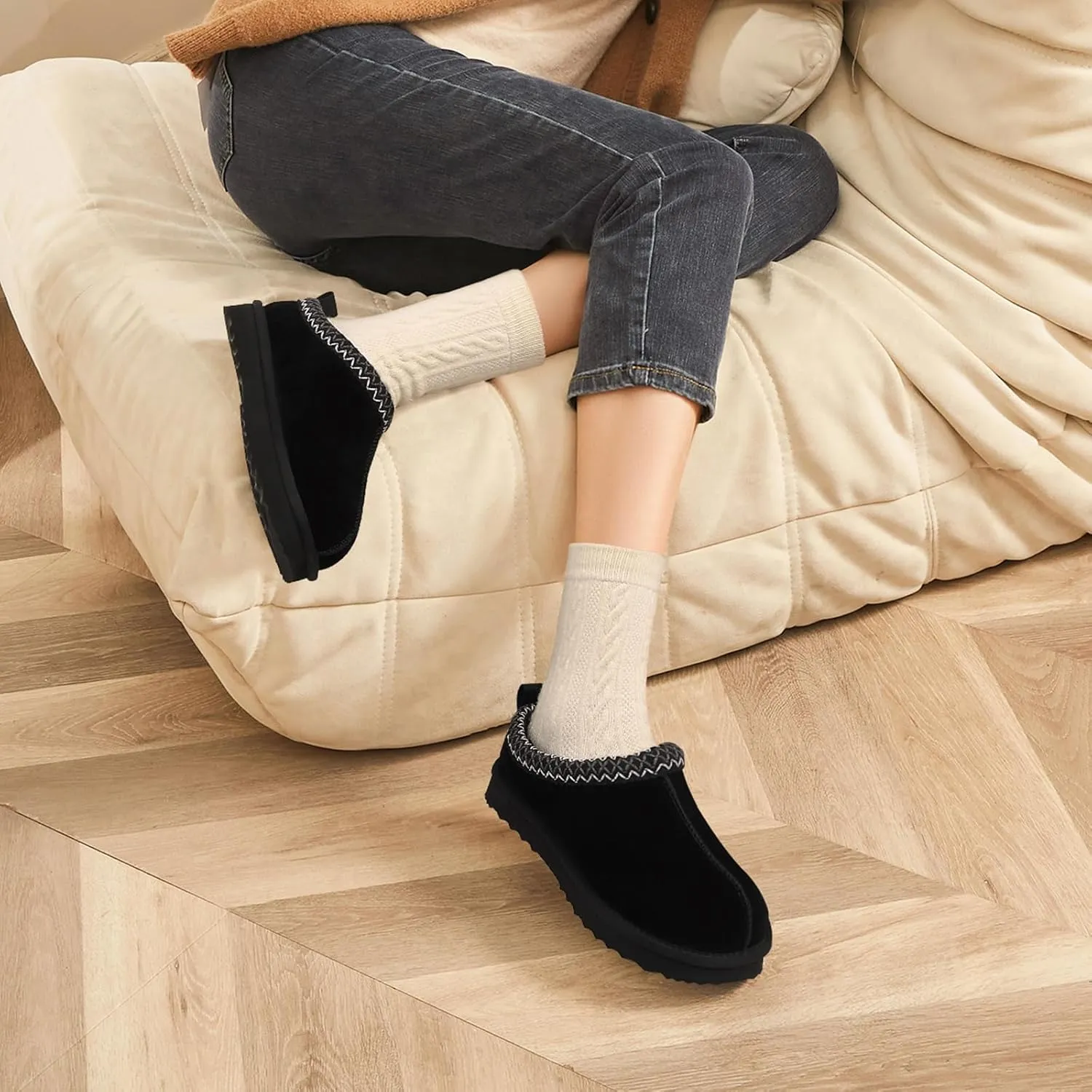 Litfun Women's Fuzzy House Slippers Genuine Suede Fluffy Winter Slipper Cozy Furry Warm Shoes Indoor/Outdoor