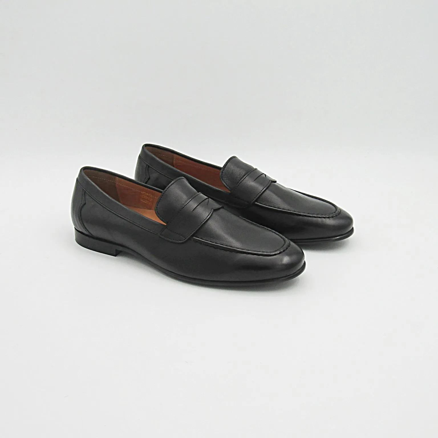 LOAFER