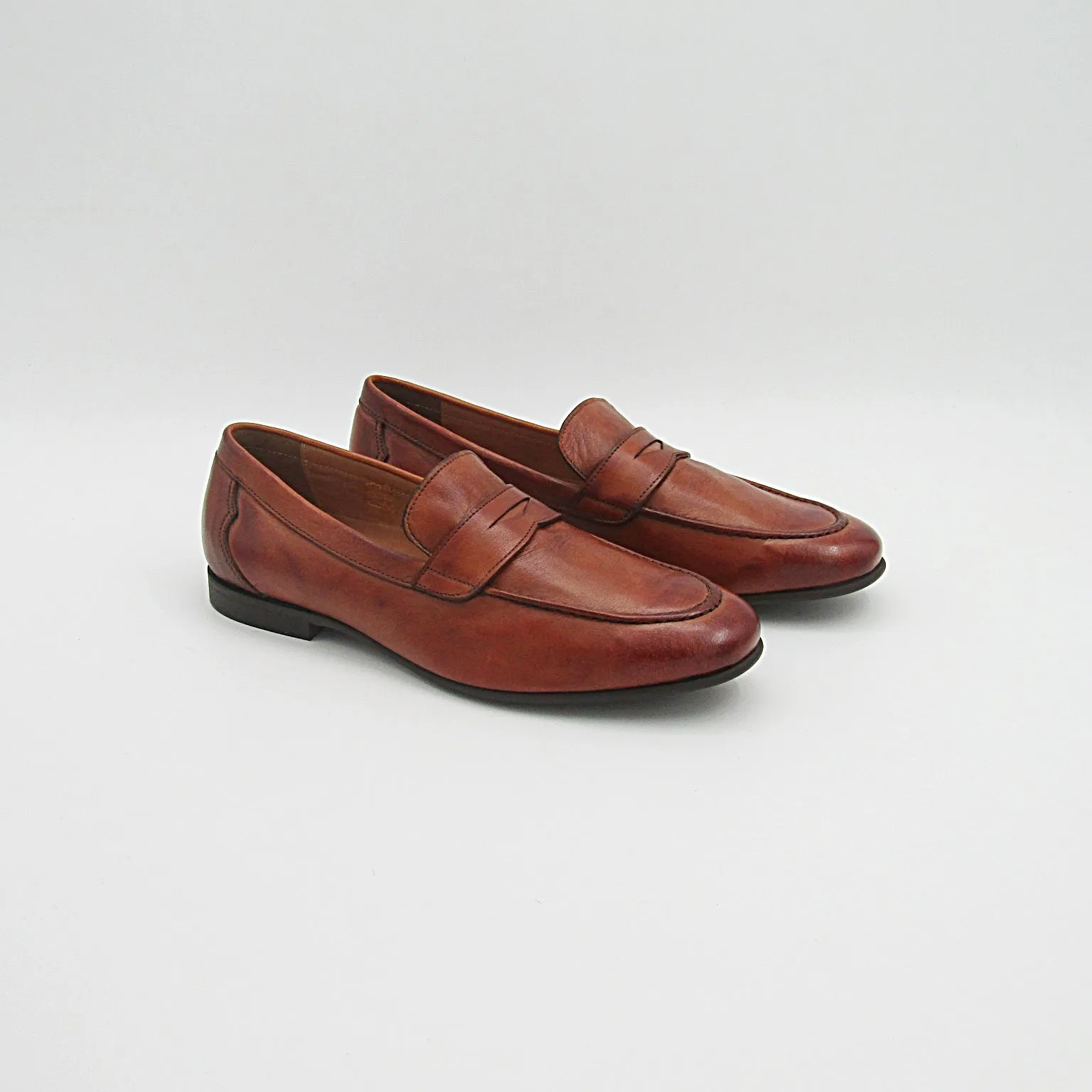 LOAFER