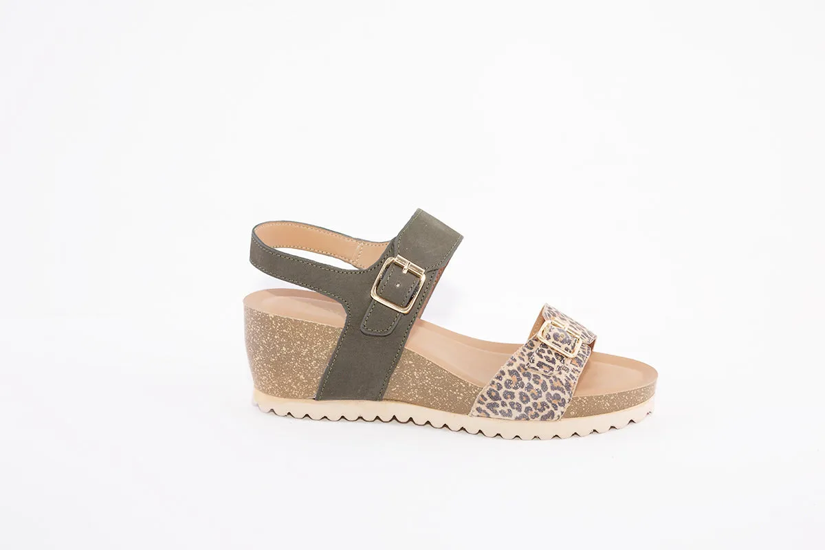 LOTUS - BRYNLEE WEDGE BUCKLE FASHION SANDAL - GREEN PRINT