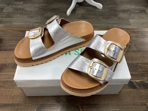 Luna Sole Avery 59054 Buckle Strap Sandal
