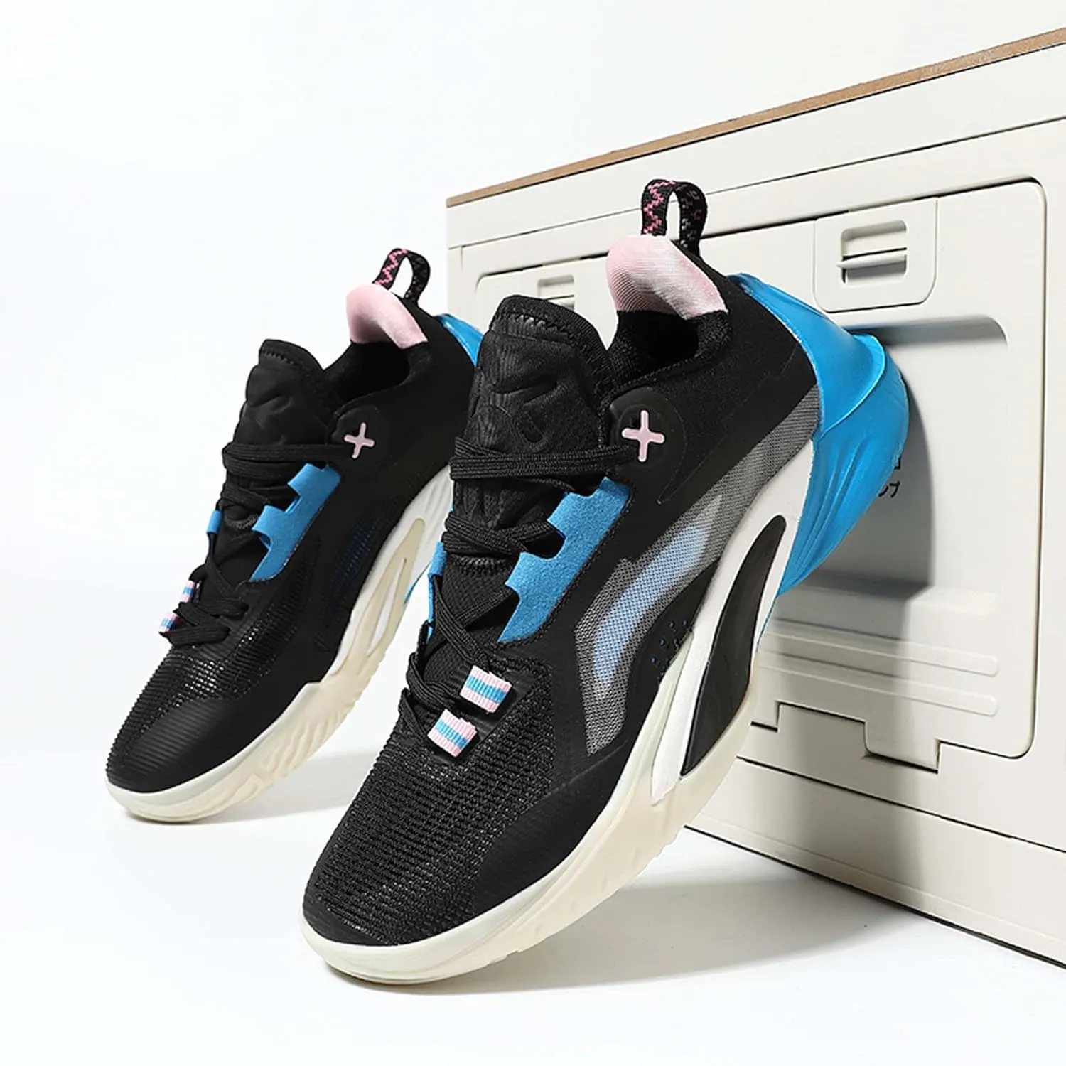 Mens and Womens Mid Top Lace Up Basketball Sneakers Non Slip and Breathable Running Shoes Rubber Sole Wear Resistant Walking Shoes Competitive Badminton Shoes Cross Training Shoes Skateboarding Shoes
