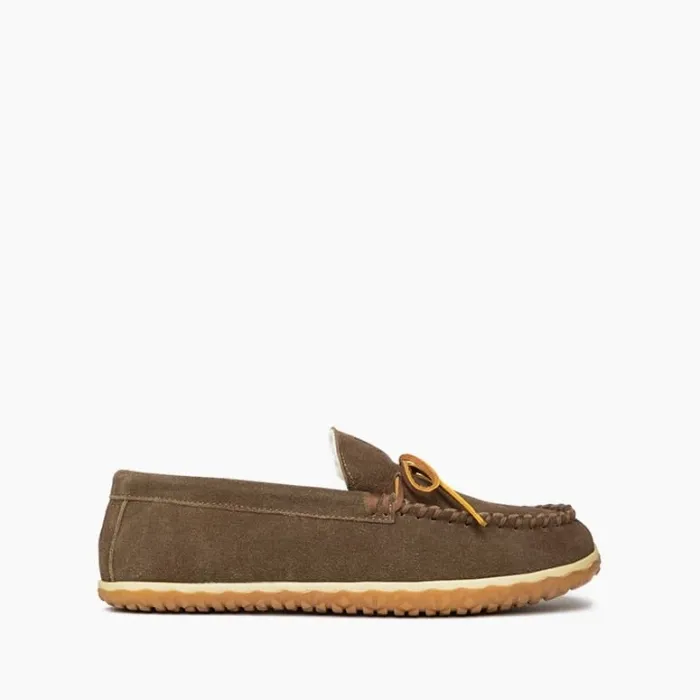 Minnetonka Men's 8-13 Berber Lined Tomm Slipper Autumn Brown