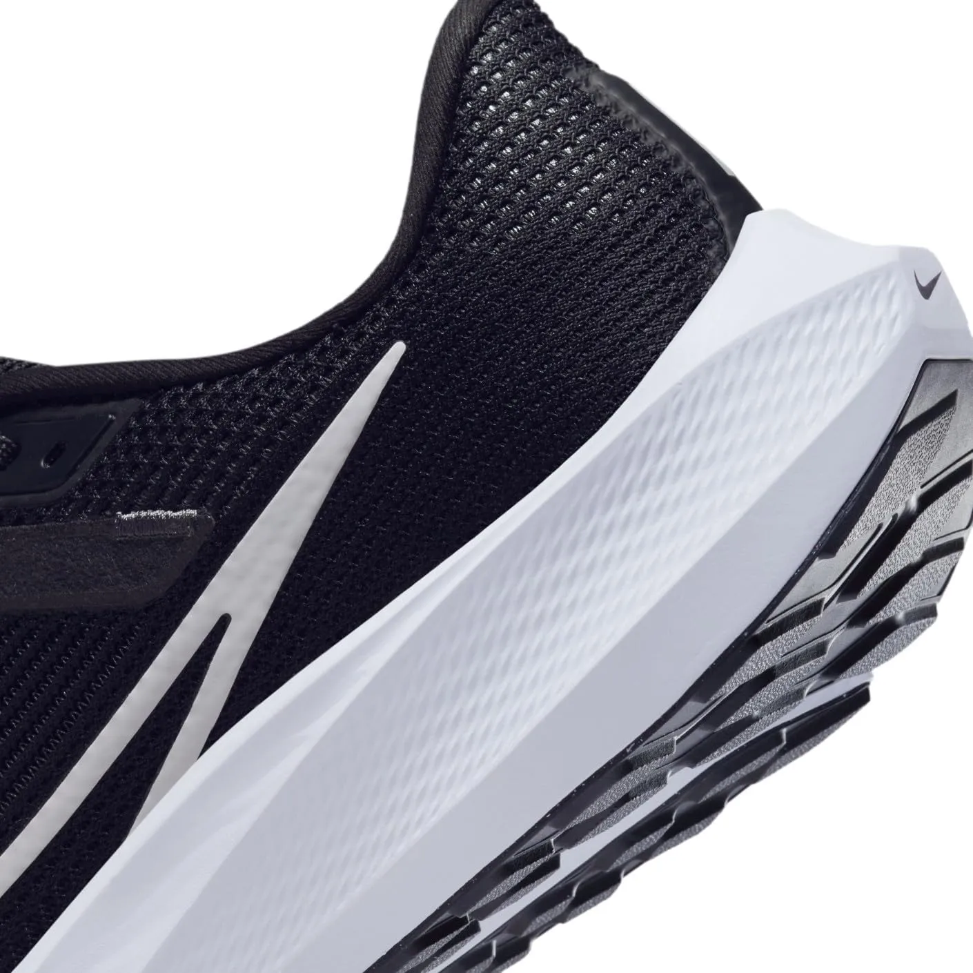 NIKE Air Zoom Pegasus 40 Men's Trainers