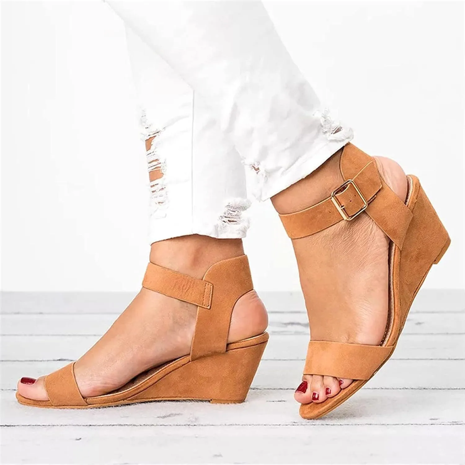 oiangi Suede Wedge Sandals for Women Fashion Solid Ankle Strap Buckle Round Toe Open Toe Low Top Sandalias Summer Comfortable Casual Ladies Shoes