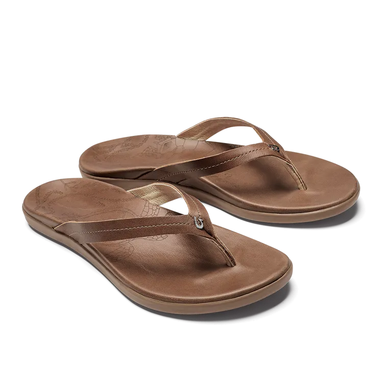 OluKai Women's Honu Leather Sandal