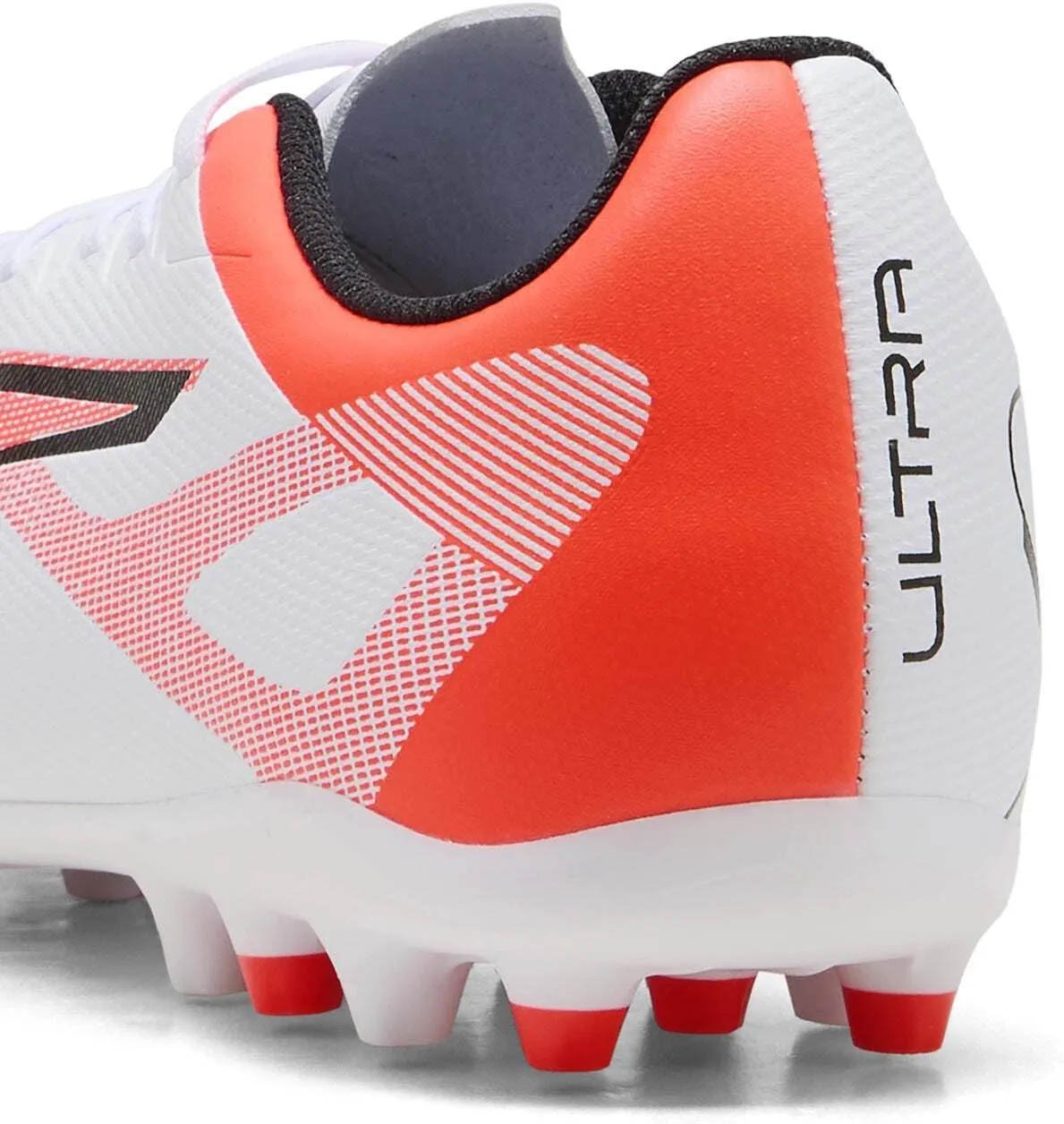 PUMA Unisex-Adult Football Soccer Shoe