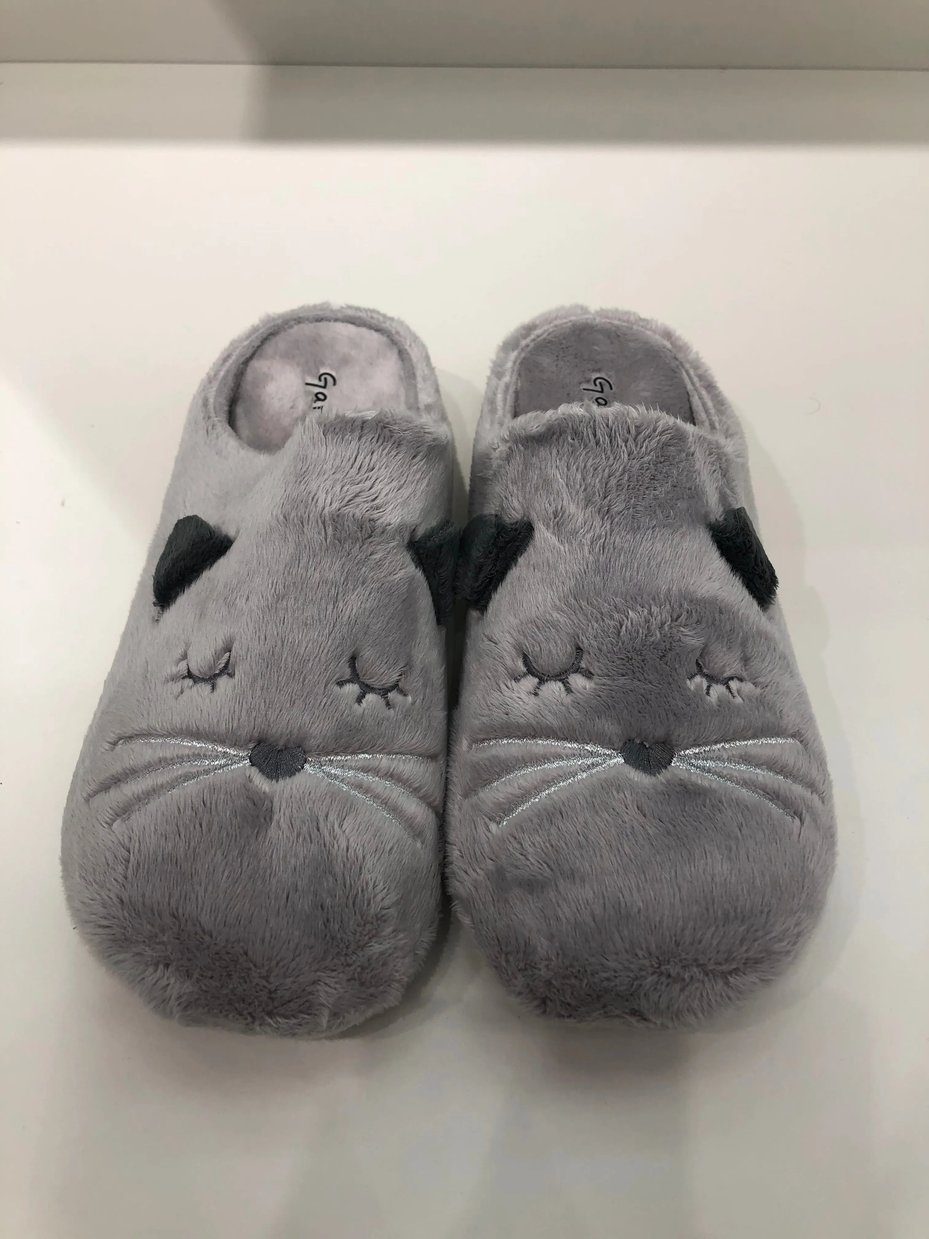 PURRFECTION PEARL GREY