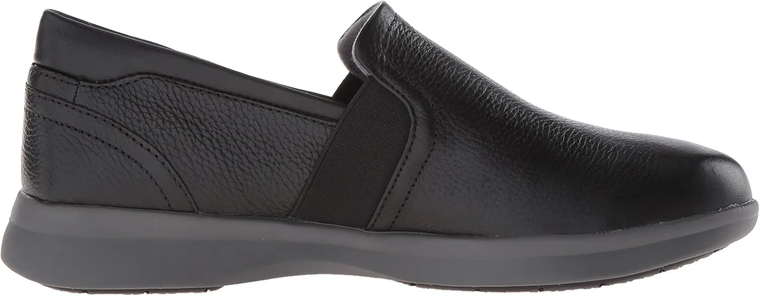 SoftWalk Women's Vantage Loafer