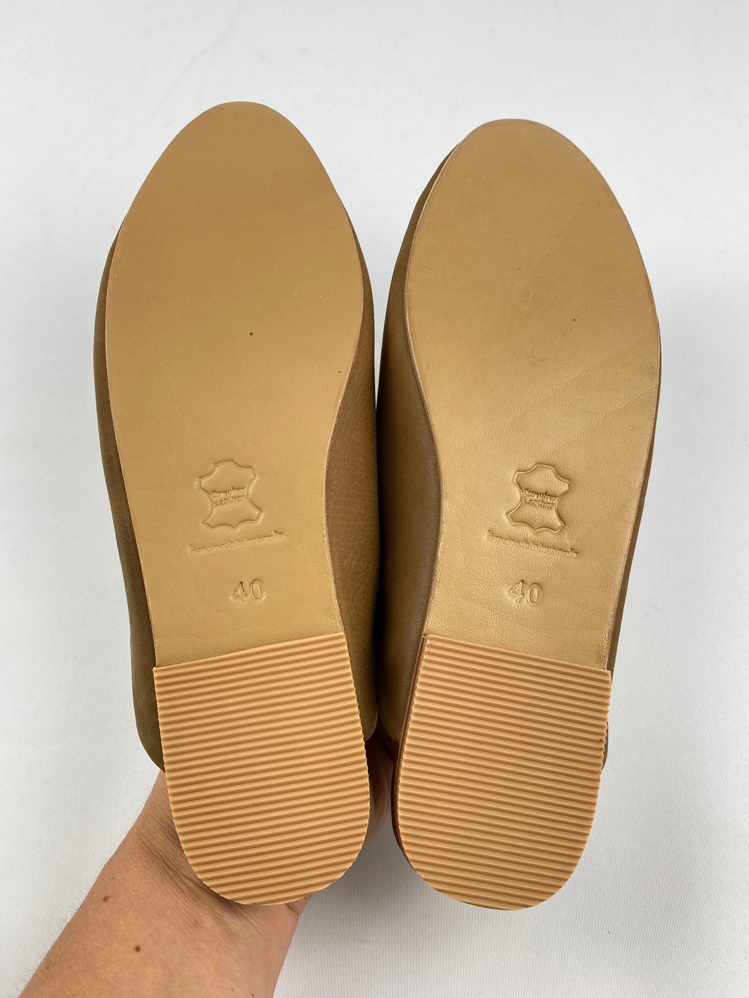 ST AGNI - HUGO LOAFER SLIDE IN HAVANA - SZ 40 - NEW IN BOX