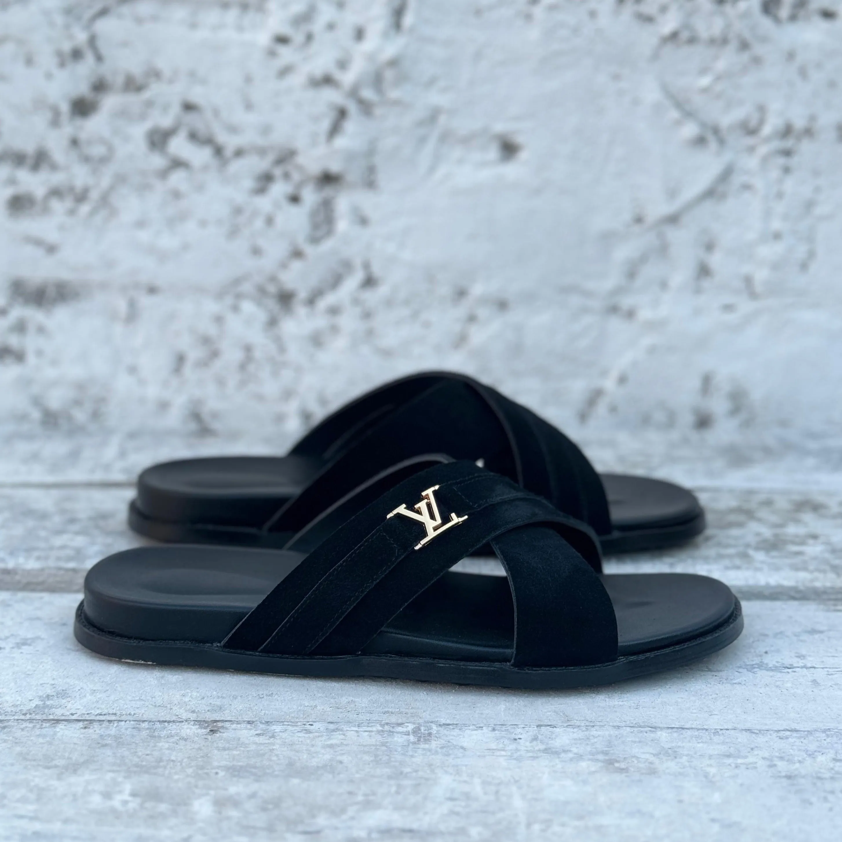 THE DAMEKA SUADE BLACK - 2474