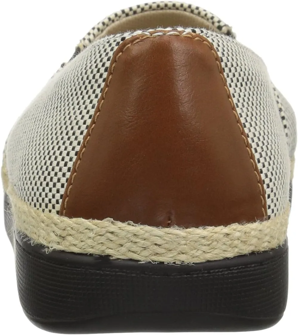 Trotters Women's Accent Loafer