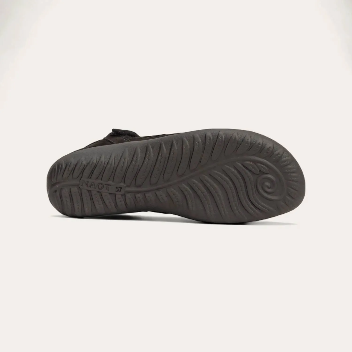 Women's Agathis Flat Shoes - Medium In Black Velvet