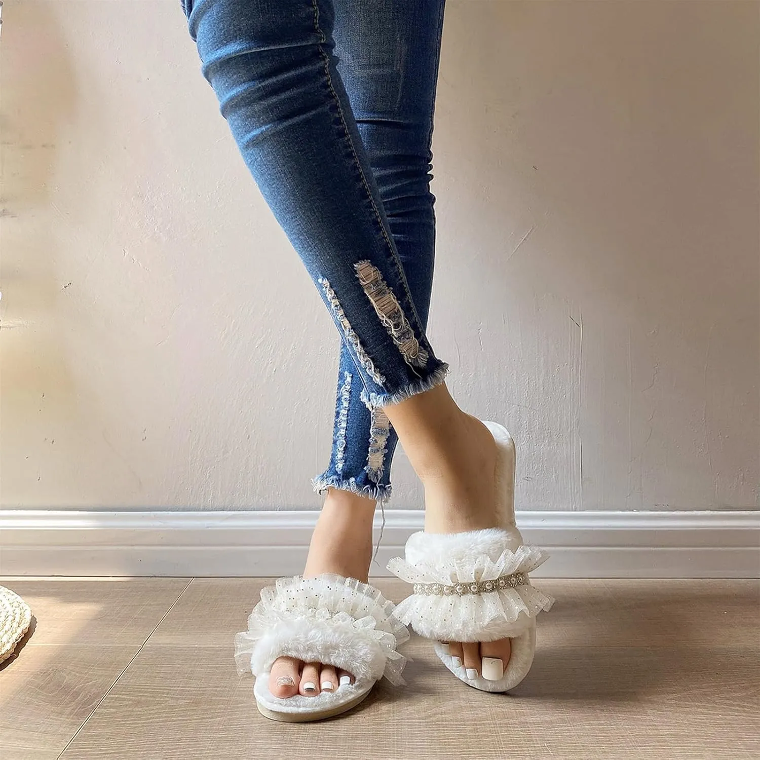 Women's Fuzzy Slippers, Sparkle Faux Pearl Rhinestone Lace Decor Slippers, Fashion Bling Flat Slip on Sandals, Open Toe Indoor House Slippers, Wedding Slipper for Bride Bridal Shower Wedding Day