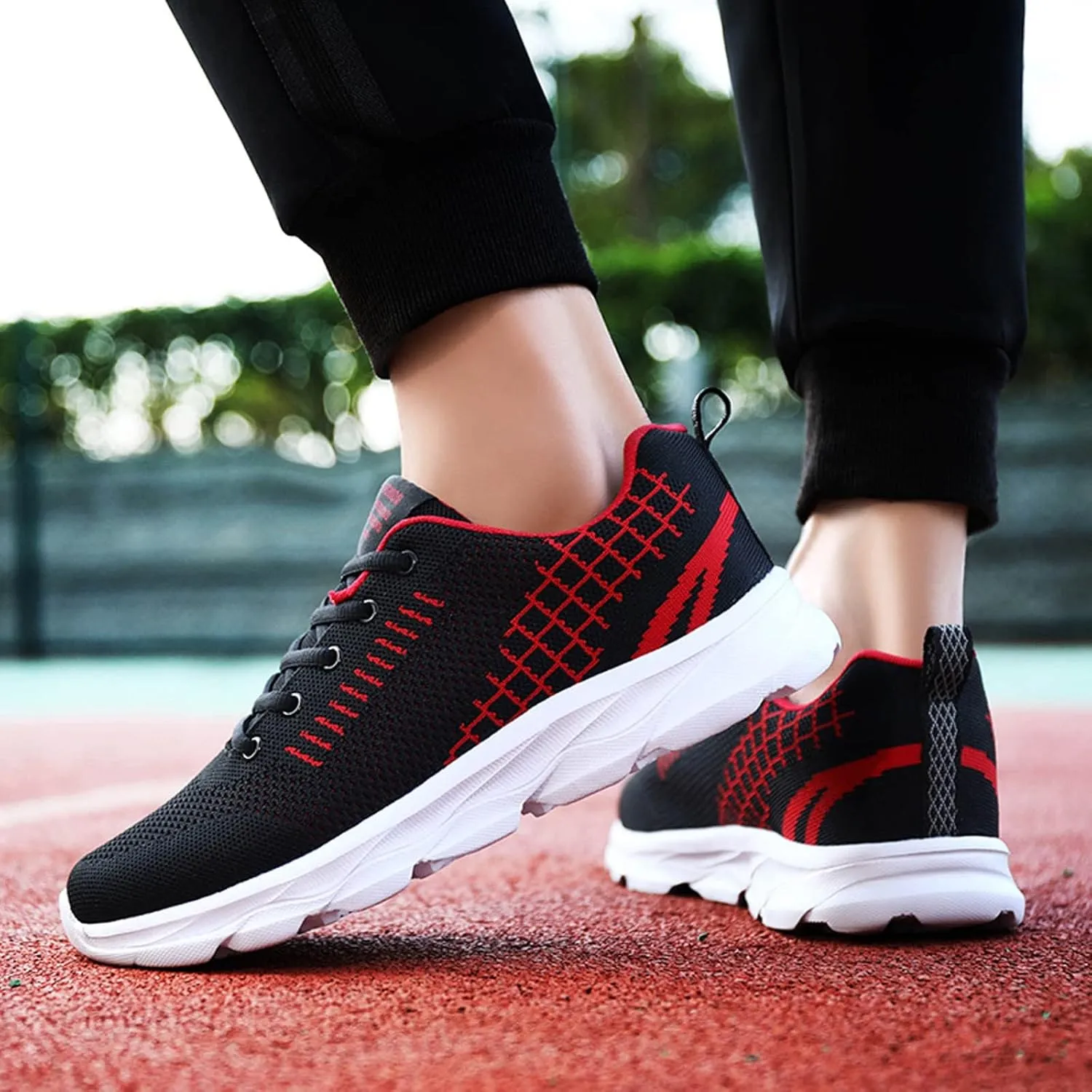 Women's Minimalist Walking Shoes Wide Toe Lace Up Tennis Shoes Womens Lightweight Dressy Casual Shoes Fashion Sneakers 2025 Tennis Shoe Cross Trainer Shoe
