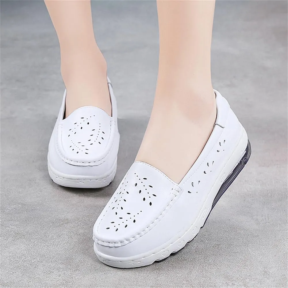 Women's Nursing Shoes Comfortable Walking Slip On Nurse Restaurant Work Lightweight Leather Loafers
